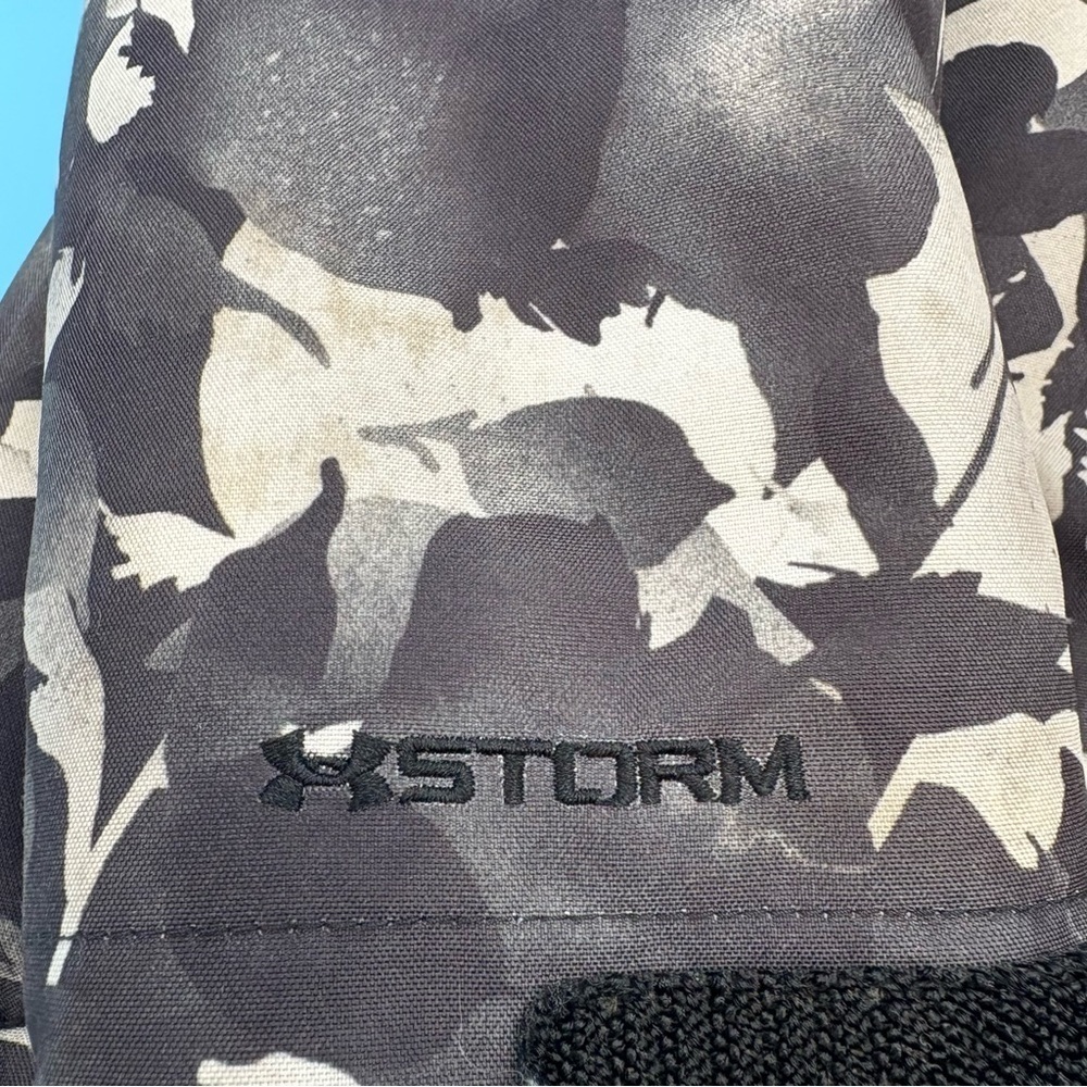 Under Armour Storm Kids Floral Camo Black and Gray Heavy Weight Jacket Size YLG - Picture 4 of 9